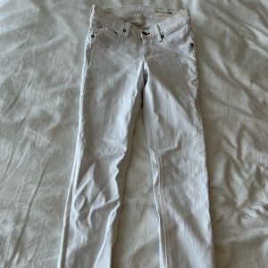 Rag & Bone White Skinny Jean with Frayed Hem 26 (fits like 24)
